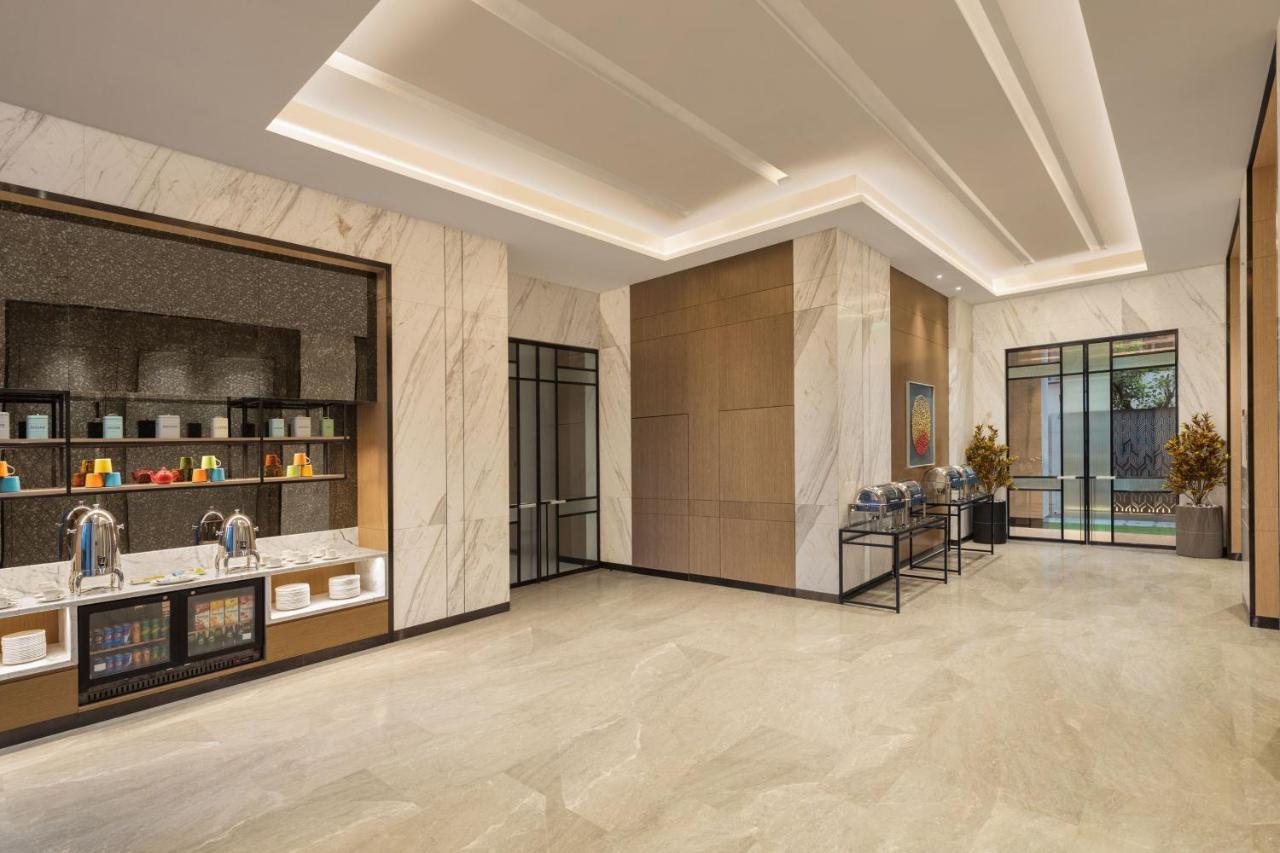 Hotel Fairfield By Marriott Mumbai International Airport Esterno foto